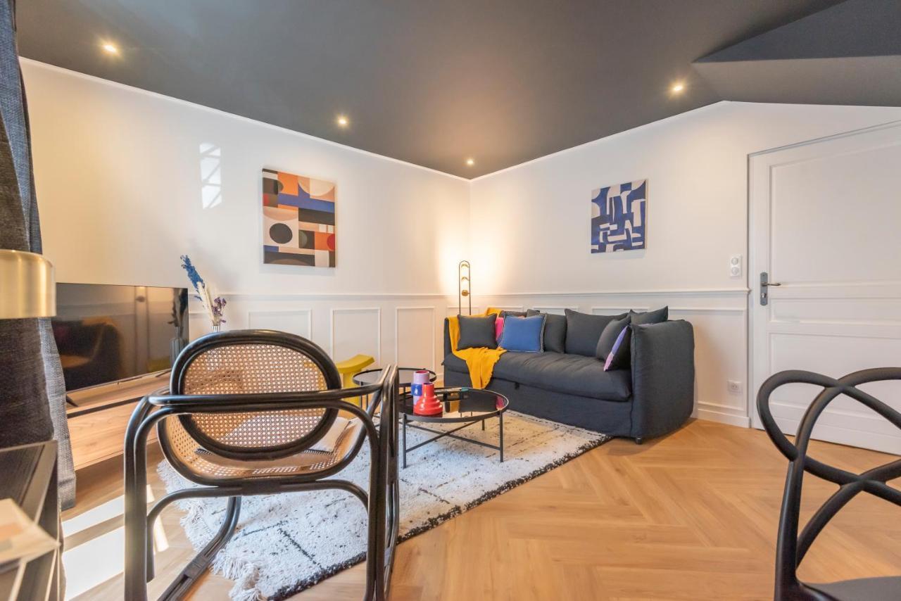 Le Cosy Chic . Proche Gare . Centre-Ville Macon . Neuf . Climatisation . Design . Wifi . Buitenkant foto
