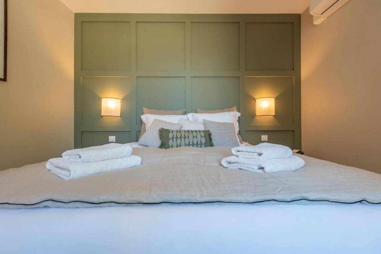Le Cosy Chic . Proche Gare . Centre-Ville Macon . Neuf . Climatisation . Design . Wifi . Buitenkant foto